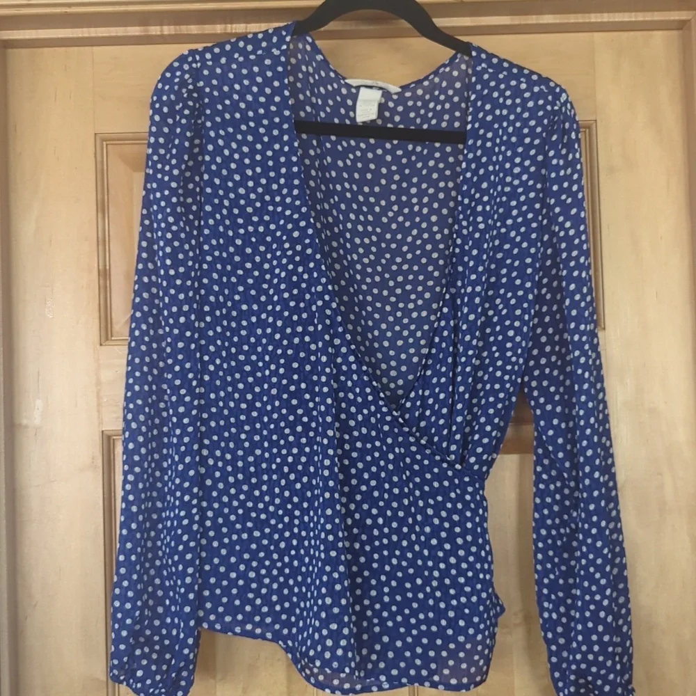 H&M wrap blouse - Picture 1 of 6